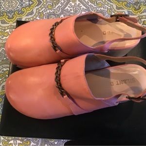 Anthropologie Silent D Georgia Clogs
